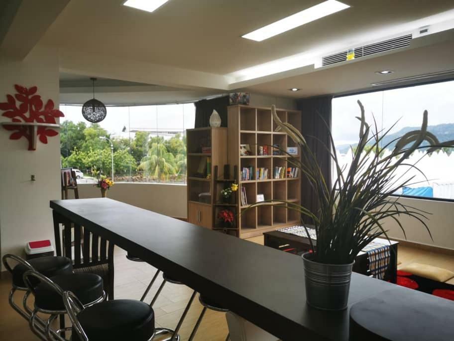 Shell Out Beach Club Suite Kuah Exterior foto
